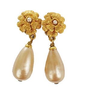 Chanel Camellia Swing Earrings 93P #78473C39B